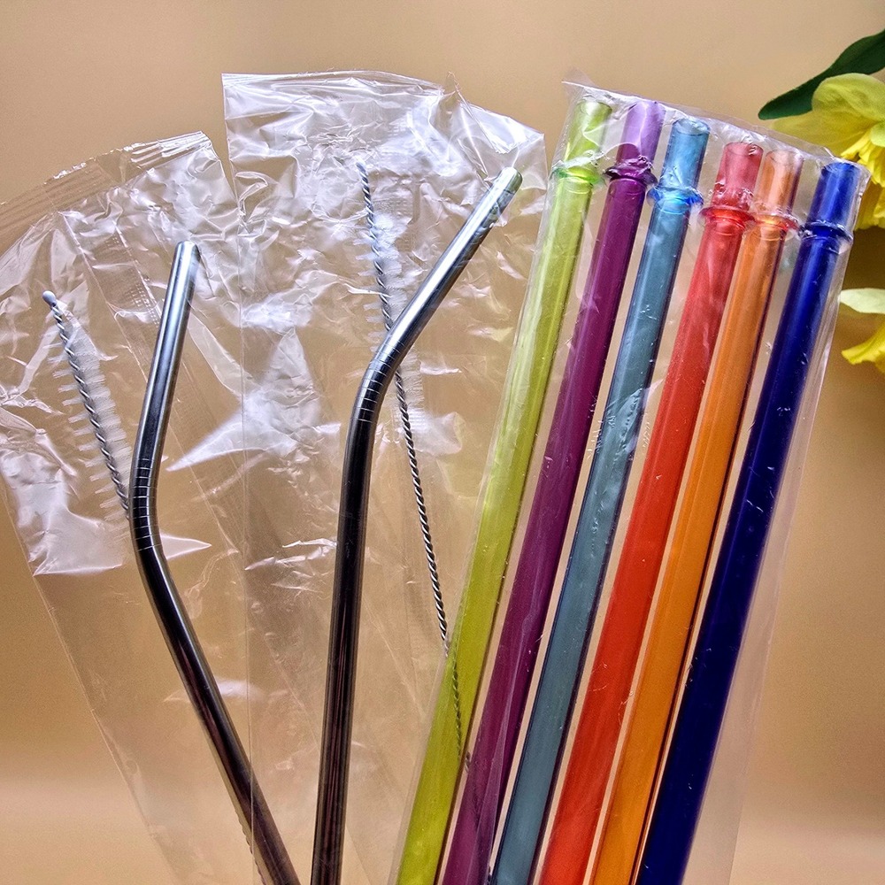 8pc Reusable Straw Set 6 Colorful Plastic‎ Tumbler Straws 2 Metal Straws Brushes
